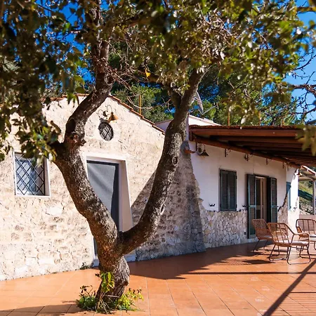 Torre Di Lupo Villa