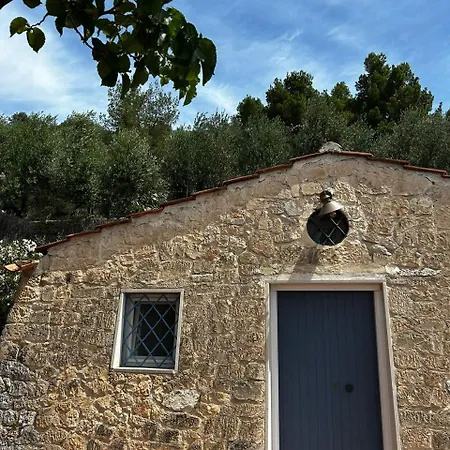 Torre Di Lupo * Mattinata