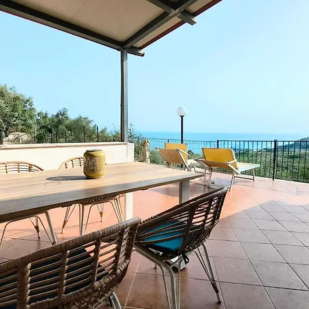 Torre Di Lupo By Casa Manfredi Вилла